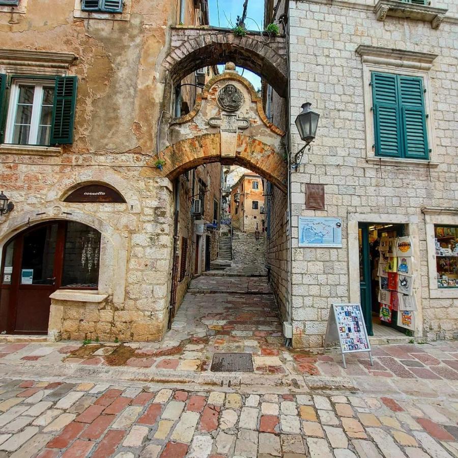 Old Town Kotor Square Apartment Екстериор снимка